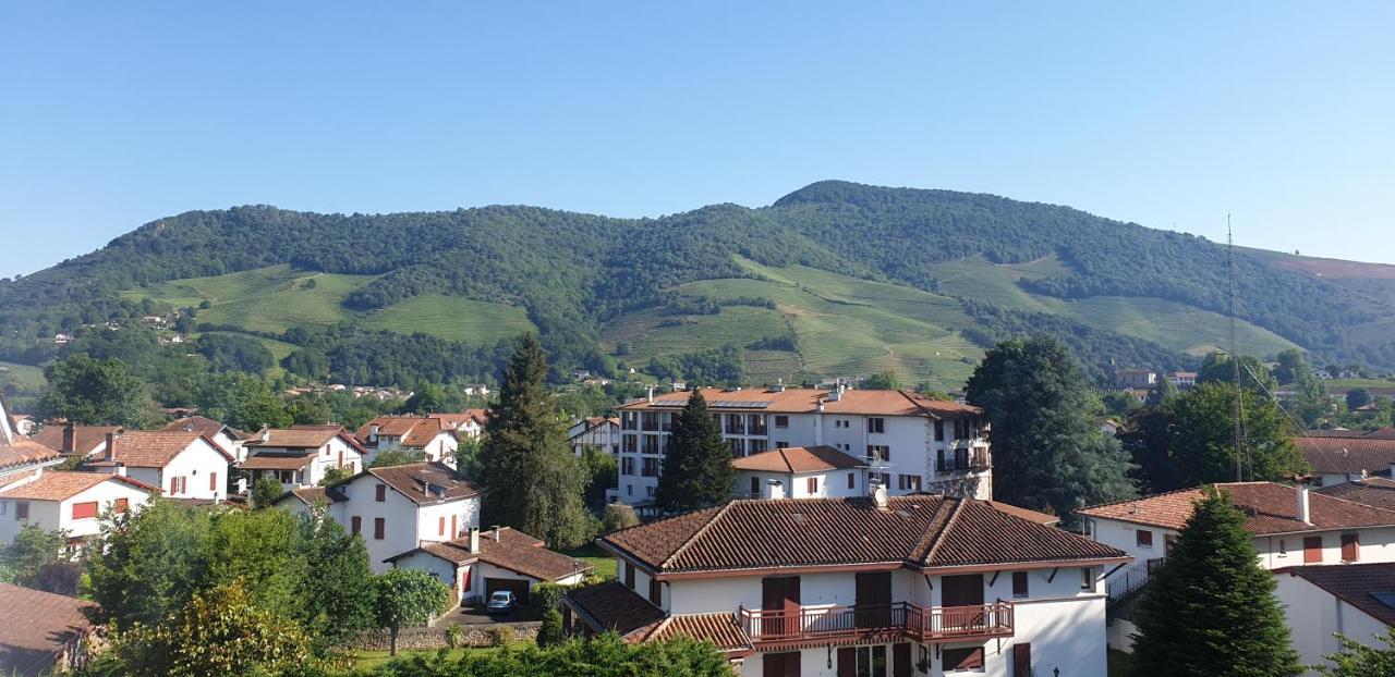 Double Room Mountain View